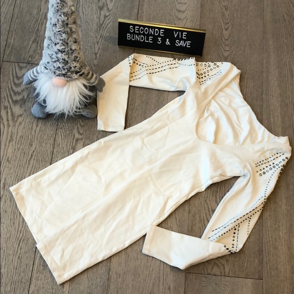 White party dress with silver embellishments - Picture 3 of 4